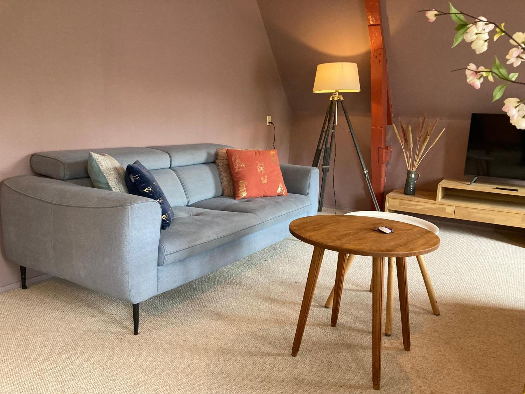 Elegant Appartement In Pakhuis Friesland Centrum Leeuwarden Buitenkant foto