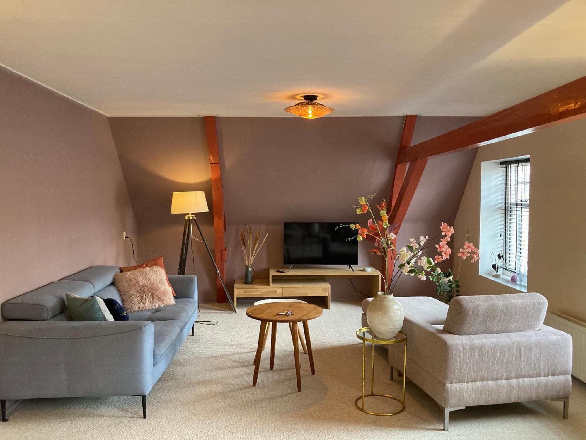 Elegant Appartement In Pakhuis Friesland Centrum Leeuwarden Buitenkant foto